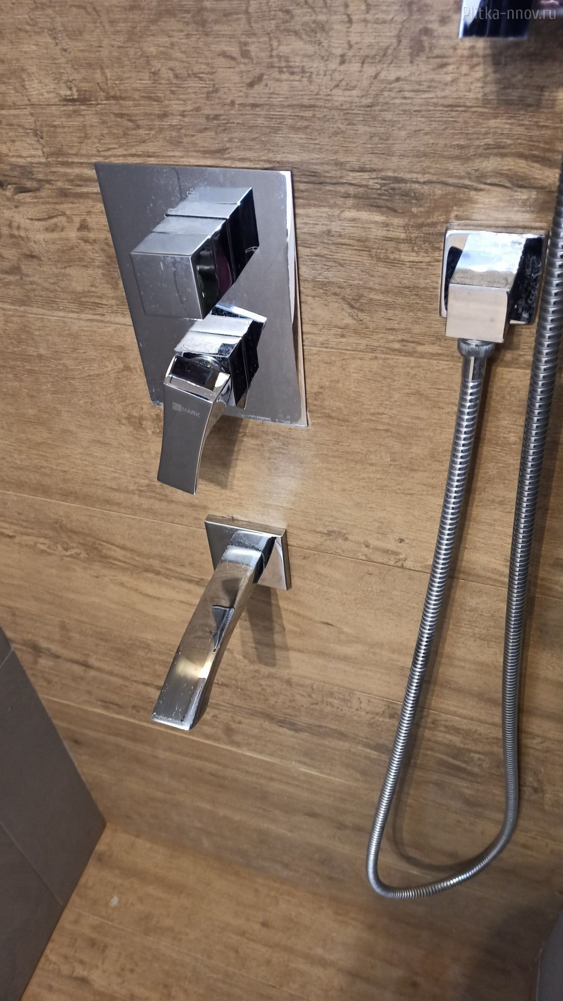 Unit LM4522C Lemark Душевой комплект Unit LM4522C Lemark Душевой комплект
