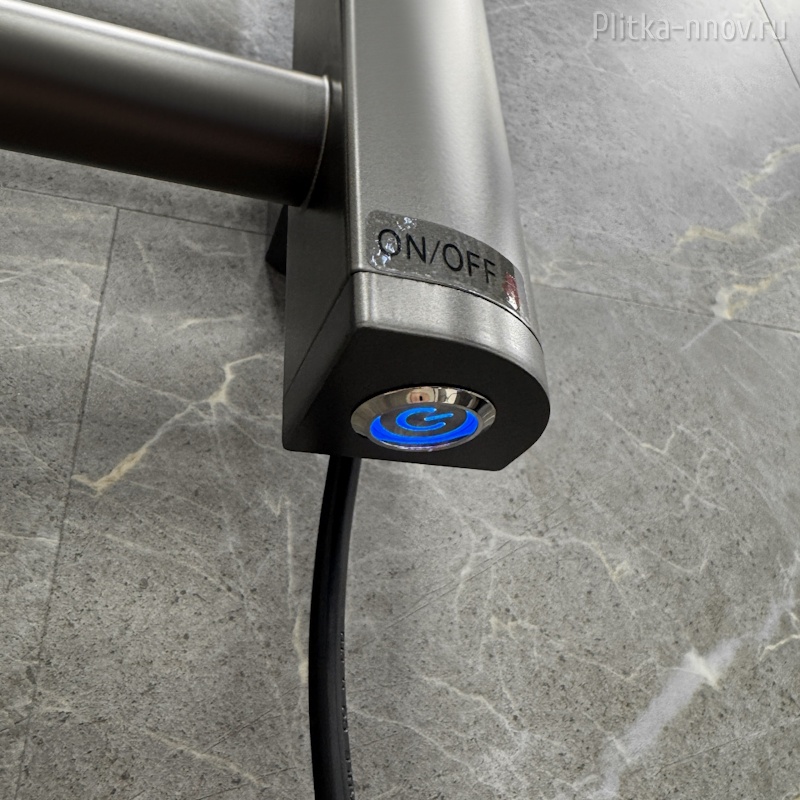UNIVERSAL 600х500 FX-7200F, графит Полотенцесушитель электрический Fixsen UNIVERSAL 600х500 FX-7200F, графит Полотенцесушитель электрический Fixsen