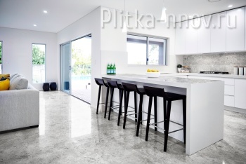  Maestro Global Tile