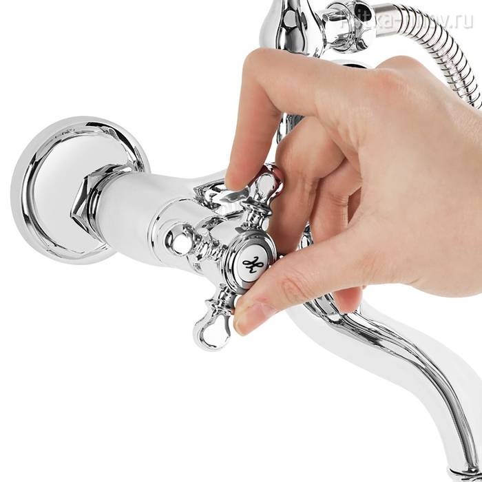 SAM SAMSB02i02 хром Смеситель для ванны с душем Iddis SAM SAMSB02i02 хром Смеситель для ванны с душем Iddis